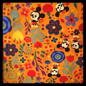 Lularoe OS Mickey Tsum Tsum Leggings